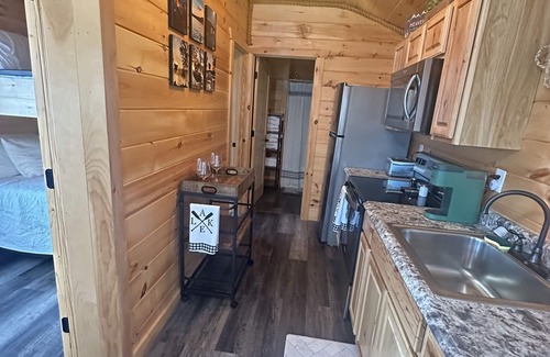 Roach Cabin | Cozy TINY HOUSE in a very quiet cove.