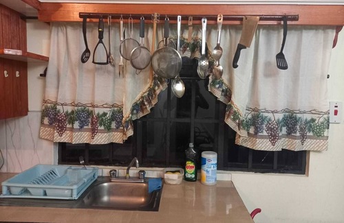 Crown Point Apartment | Cozy Tobago apartment. Close to beaches and local restaurants.