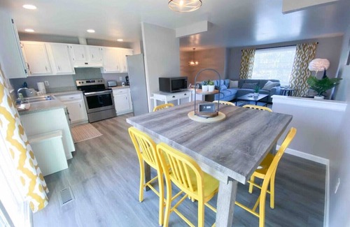 McAlpine House | Cozy Trailside Retreat with Fenced Yard | Fire Pit
