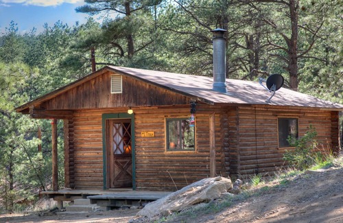 Weston Cabin | Cozy Trout cabin with infrared sauna