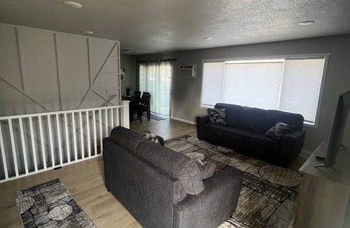 West Fargo House | Cozy Twinhome . Close to shopping and restaurants , small dogs are welcome.