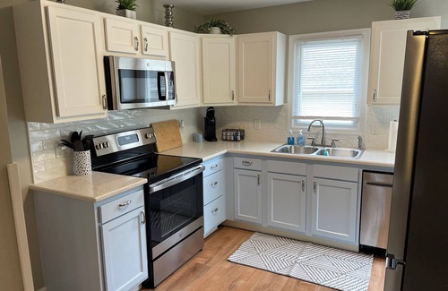 St. Charles House | Cozy Unit on Historic Main Street