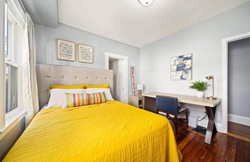 Oak Square Apartment | Cozy Up in 5BR Apt Near Charming Oak Square