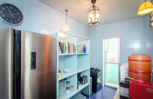 Barro Preto Apartment | Cozy Urban Retreat in the heart of Belo Horizonte.Spacious, big balcony and sun!