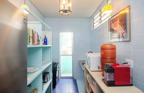 Barro Preto Apartment | Cozy Urban Retreat in the heart of Belo Horizonte.Spacious, big balcony and sun!