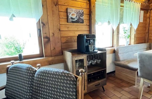 Uehlingen-Birkendorf House | Cozy vacation home in the Black Forest "Haus Uhlennest" with 10 beds and garden