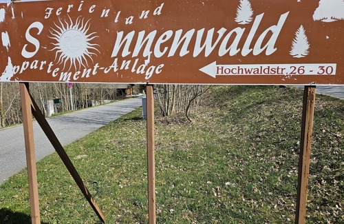 Schofweg Apartment | Cozy vacation apartment with terrace, garden view and underground parking in Sonnenwald