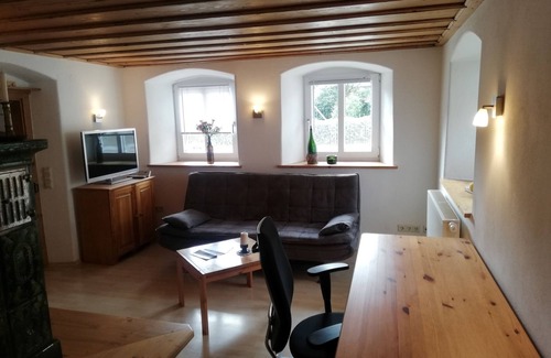 Monchsdeggingen Apartment | Cozy vacation apartment (50sqm) with fully equipped kitchen and free WiFi
