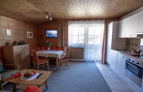 Dorfgastein Apartment | Cozy vacation apartment + free visit to the swimming pool in summer