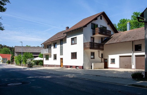 Kammerstein Apartment | Cozy vacation apartment (85sqm) with three bedrooms