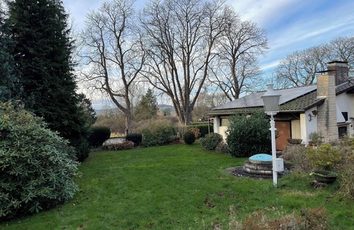 Holzminden Apartment | Cozy vacation apartment in the countryside for relaxing breaks, quiet, close to the center