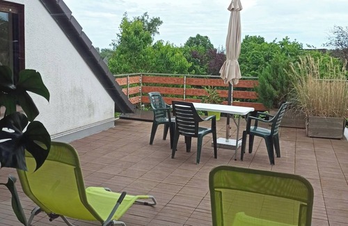 Halver Apartment | Cozy vacation apartment with large roof terrace in an upscale residential area.