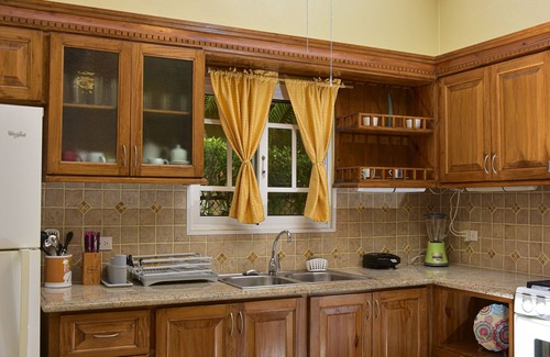 Urbanizacion Tavarez Villa | Cozy Villa 3 beds/2baths with pool and jacuzzi in SOSUA