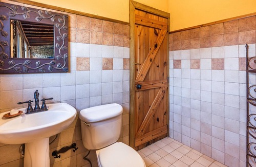 Constanza Villa | Cozy villa close to the rive in Arroyo Frio