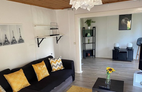 Killeberg House | Cozy villa within minutes to train station and Lake Osby