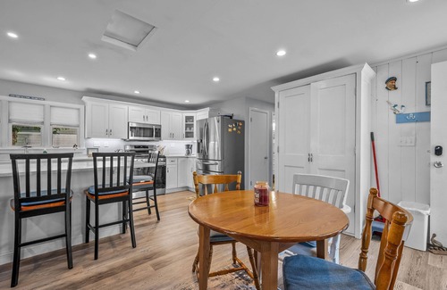 Mashpee House | Cozy Waterfront Getaway Dog-Friendly Peaceful Views & Easy Kayak Access