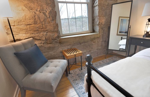North Raleigh Apartment | Cozy Waterfront Retreat by a Beautiful Greenway