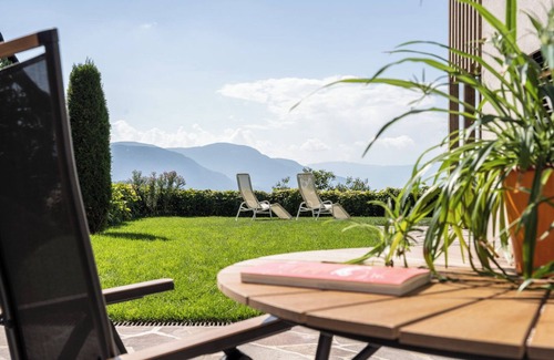 Fie allo Sciliar Apartment | Cozy wellness studio with panoramic garden