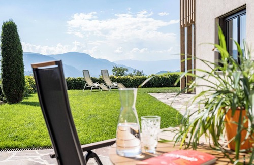 Fie allo Sciliar Apartment | Cozy wellness studio with panoramic garden