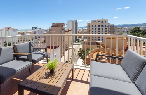 Grao de Gandia Apartment | Cozy with mediterranean style, a few meters from the beach. A/C and free wifi. Terrace with sea views