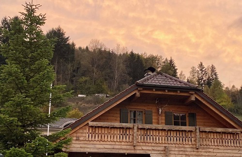 Forst Aura House | Cozy wooden house in the Spessart for relaxation & fitness