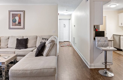 Florence Condo | Cozy Work Friendly Condo in Florence