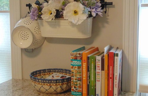 Friendship Cottage | Cozy Year Round Cottage in Friendship ME