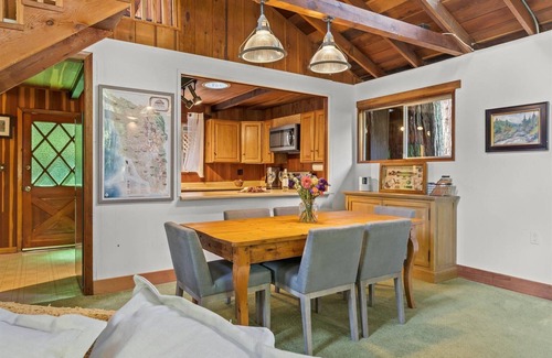 Cazadero Cabin | CozyCreekCabin-Swimming Hole!Cottage On Pristine Creek! Magical!WiFi/Pup/HtTb