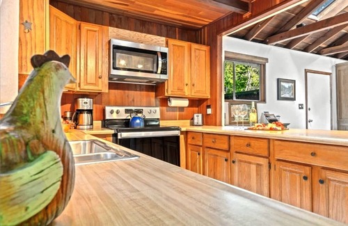 Cazadero Cabin | CozyCreekCabin-Swimming Hole!Cottage On Pristine Creek! Magical!WiFi/Pup/HtTb
