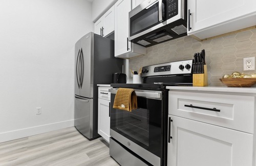 Chandler Apartment | CozySuites at Chandler