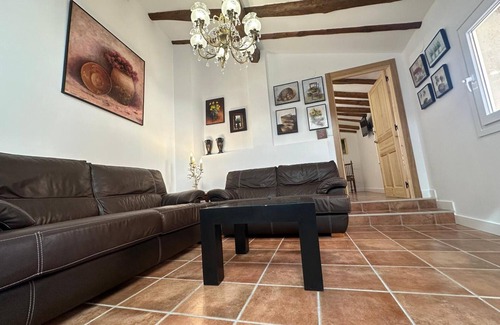 Lerin House | CR Las Mariposas: A 16th-Century Gem in the Heart of Navarra