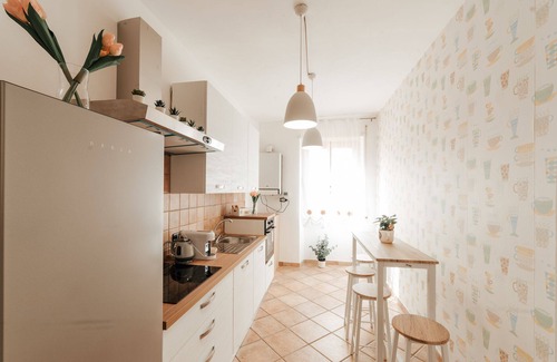 Civitavecchia Apartment | CR32 TOURIST ACCOMODATIONApartment within walking distance of the port/station.
