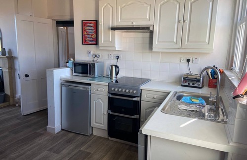 Anstruther Cottage | Cradle Cottage - a cottage that sleeps 4 guests in 2 bedrooms