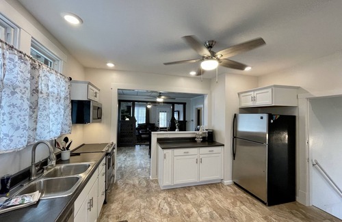 Highland House | Craftsman styled home in the heart of downtown Highland