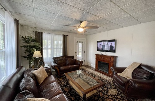 Highland House | Craftsman styled home in the heart of downtown Highland