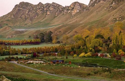 Tuki Tuki Cabin | Craggy Range Luxury Vineyard Retreat
