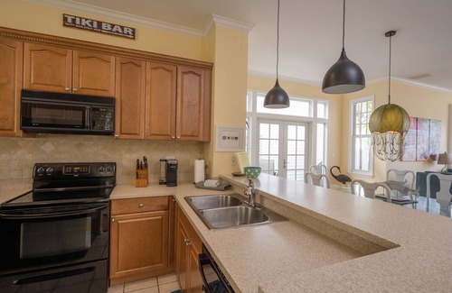 Bahama Village House | Craig & Cindy Key West Truman Annex Fleming House 2 bdrm 2.5 bath private house