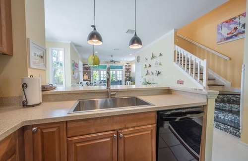 Bahama Village House | Craig & Cindy Key West Truman Annex Fleming House 2 bdrm 2.5 bath private house
