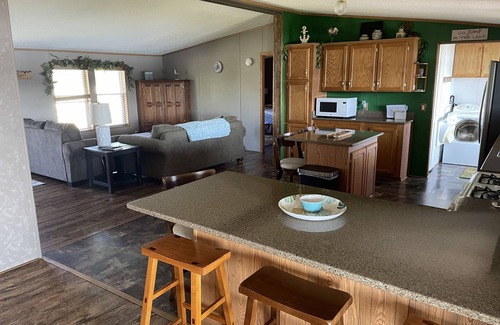Coldwater Cottage | Craig Lake Cottage - Lakefront, with pontoon rental available, on 7 lake chain.
