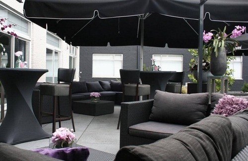 Waalwijk Hotel | Create Memories in Nature: Luxurious Stay near Efteling Park