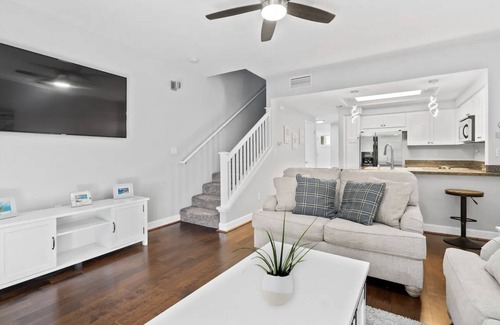 Kapolei Villa | Create unforgettable memories in this Modern Family Friendly Villa in KoOlina!