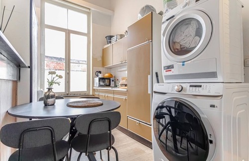 Ghent City Centre Apartment | Creative Corner: Stylish Apt. in Ghent\'s Heart