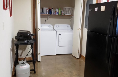 Murfreesboro Condo | Creekside # 3 - Your Home Away From Home!