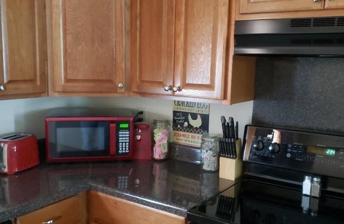 Murfreesboro Condo | Creekside # 3 - Your Home Away From Home!
