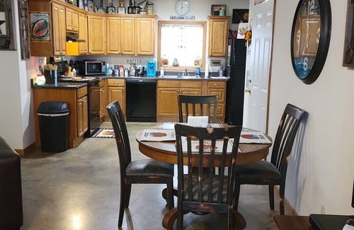Murfreesboro Condo | Creekside # 4 - Your Home Away from Home!