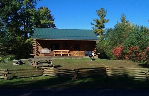 Black River Falls Cabin | Creekside Amish Log Cabin