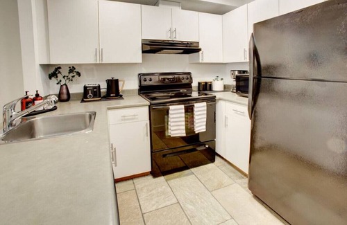 Whistler Creekside Apartment | Creekside Bright1BR: Sleeps 4,Pool,Patio+BBQ,Near Shops & Restaurants & Valley Trail