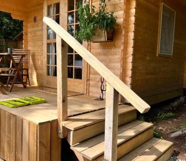 Roberts Creek Apartment | Creekside Bunkies