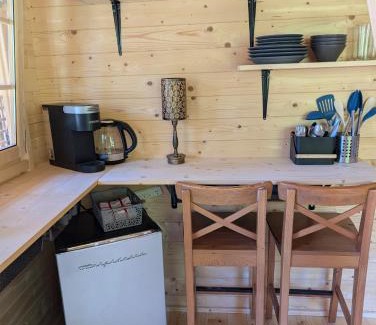 Roberts Creek Apartment | Creekside Bunkies