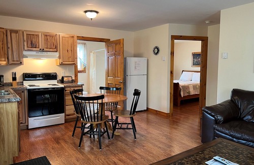 Hartwick Cottage | Creekside Cottage # 3 Multiple charming cottages near Cooperstown #3 of 12
